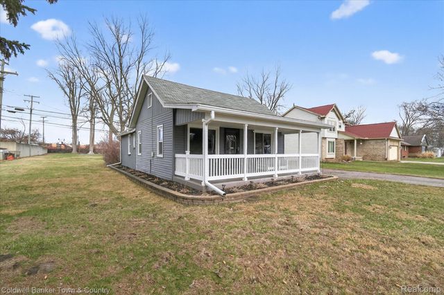 29204 Bretton Street, Livonia, MI 48152