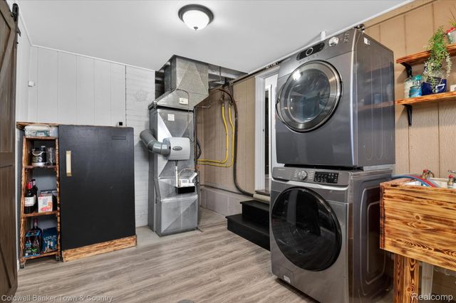 29204 Bretton Street, Livonia, MI 48152