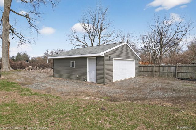 29204 Bretton Street, Livonia, MI 48152