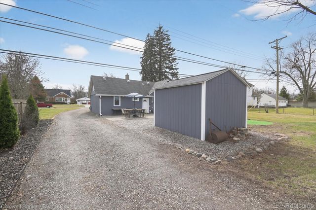 29204 Bretton Street, Livonia, MI 48152