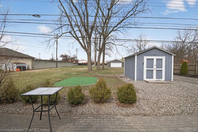 29204 Bretton Street, Livonia, MI 48152