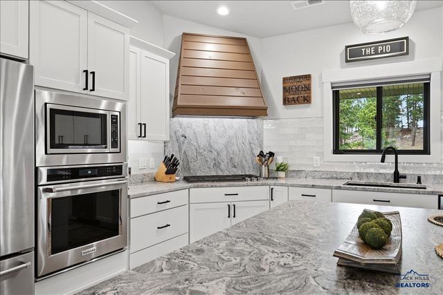 11805 VALLEY VIEW CIRCLE, Spearfish, SD 57783