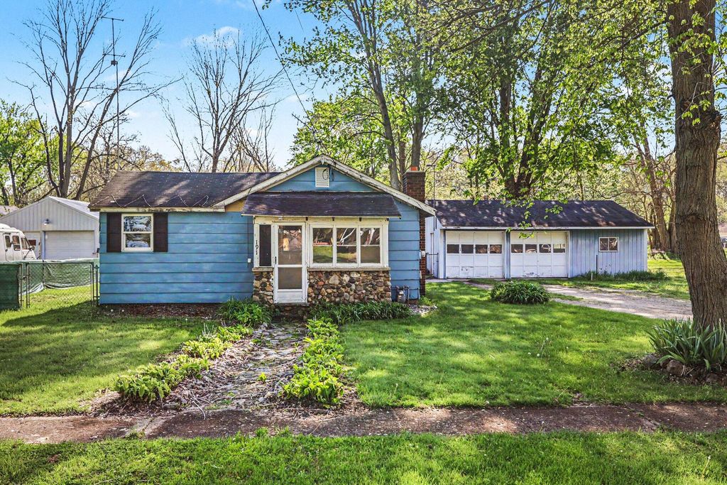 191 S Finlay Avenue S, Bedford Twp, MI 49037