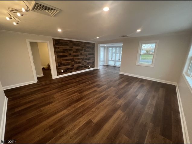 704 Huff Ave, Manville Boro, NJ 08835