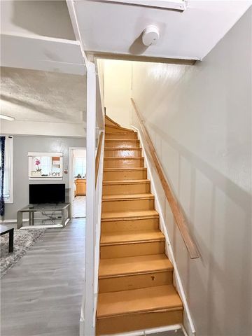 105 Bradford Street, Allentown City, PA 18109