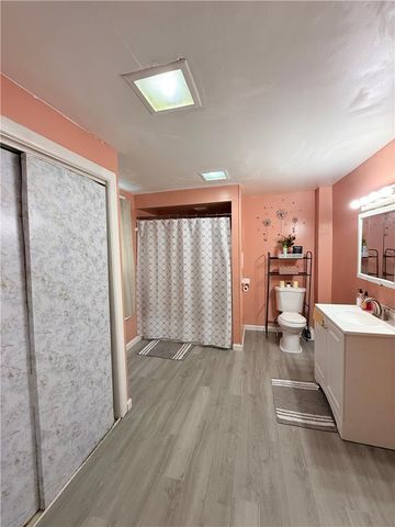 105 Bradford Street, Allentown City, PA 18109