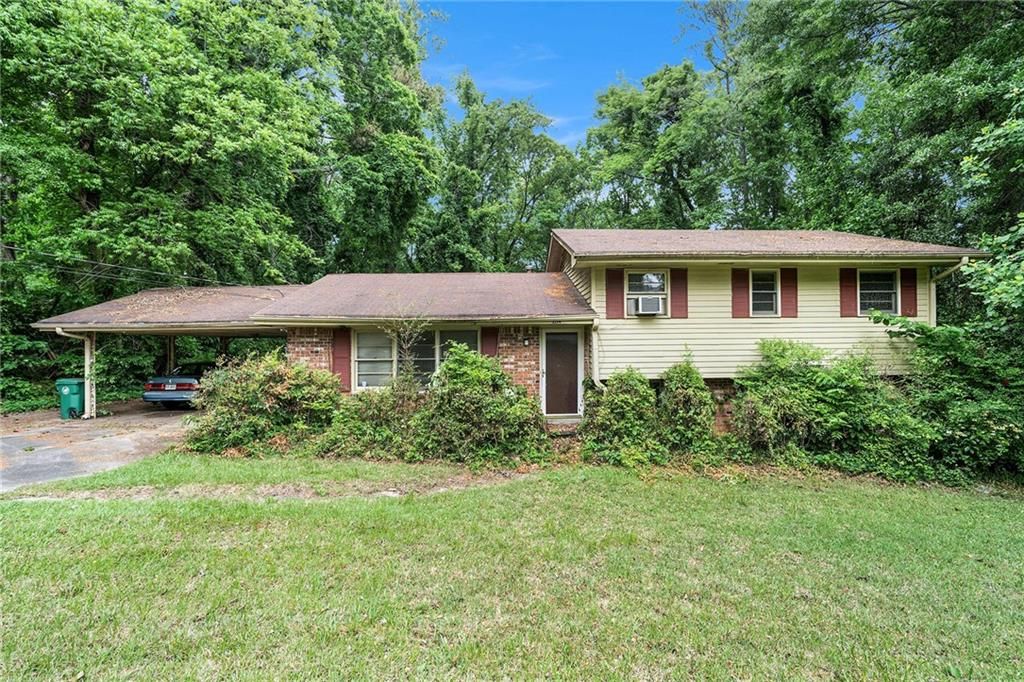 2214 River Road, Ellenwood, GA 30294