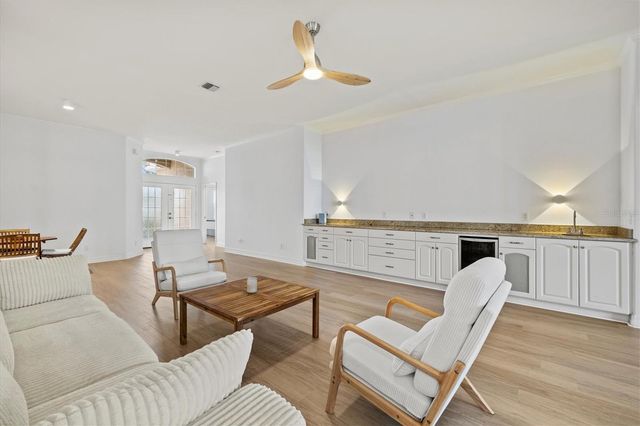 121 AMORA AVENUE, Venice, FL 34285