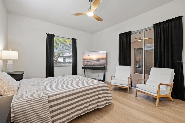 121 AMORA AVENUE, Venice, FL 34285