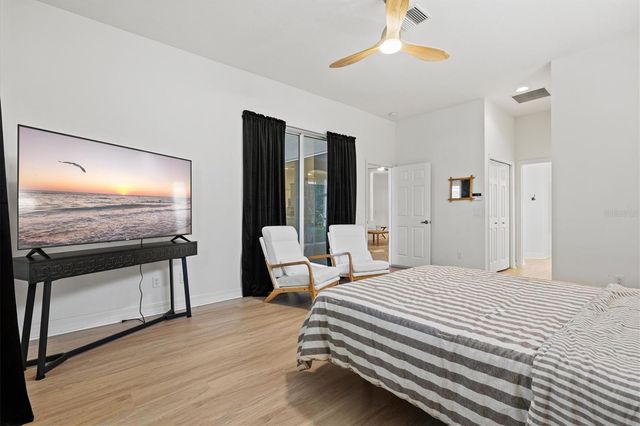 121 AMORA AVENUE, Venice, FL 34285