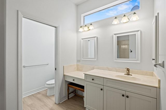 121 AMORA AVENUE, Venice, FL 34285