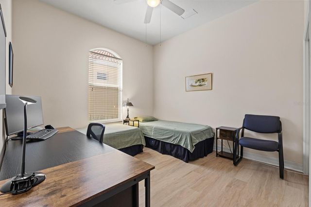 121 AMORA AVENUE, Venice, FL 34285