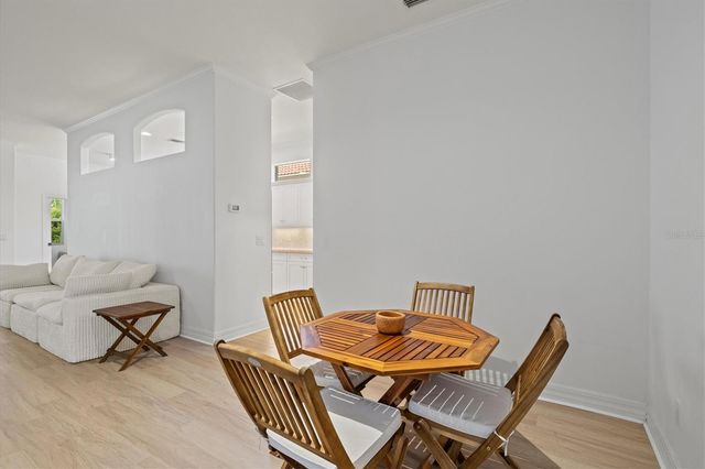 121 AMORA AVENUE, Venice, FL 34285