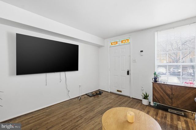 1809 E FAIRMOUNT AVE, Baltimore, MD 21231