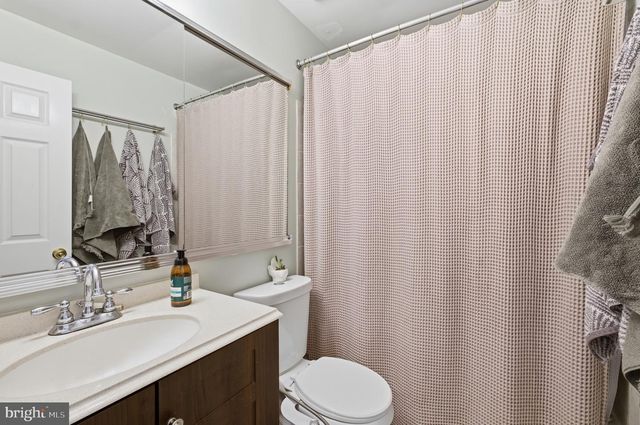 1809 E FAIRMOUNT AVE, Baltimore, MD 21231