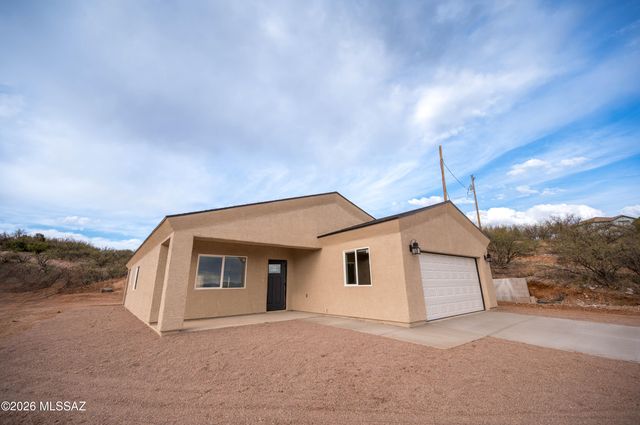 1030 Pino Court, Rio Rico, AZ 85648