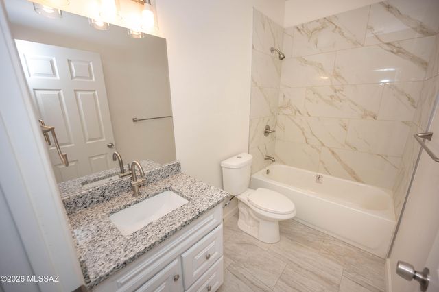 1030 Pino Court, Rio Rico, AZ 85648