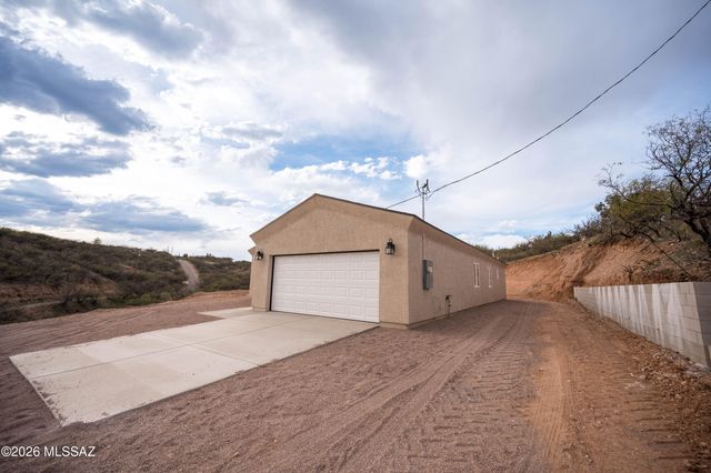 1030 Pino Court, Rio Rico, AZ 85648