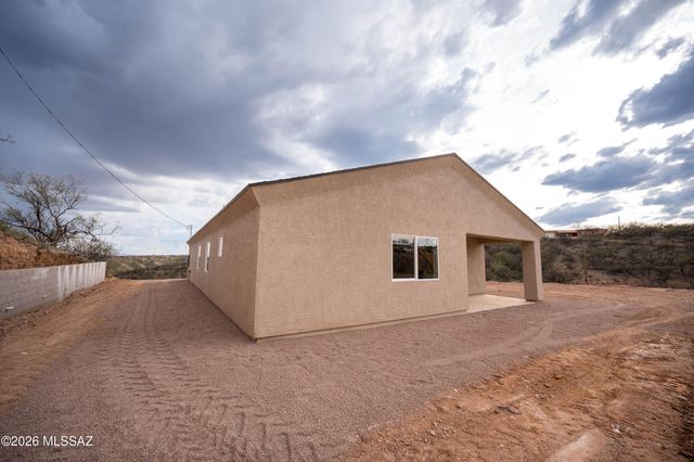 1030 Pino Court, Rio Rico, AZ 85648