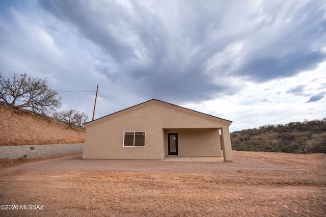 1030 Pino Court, Rio Rico, AZ 85648