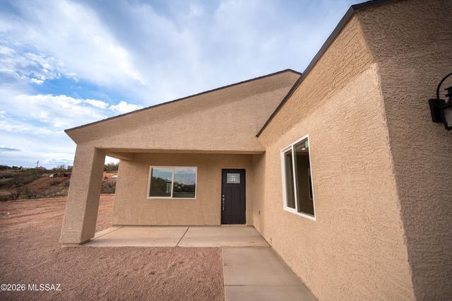 1030 Pino Court, Rio Rico, AZ 85648