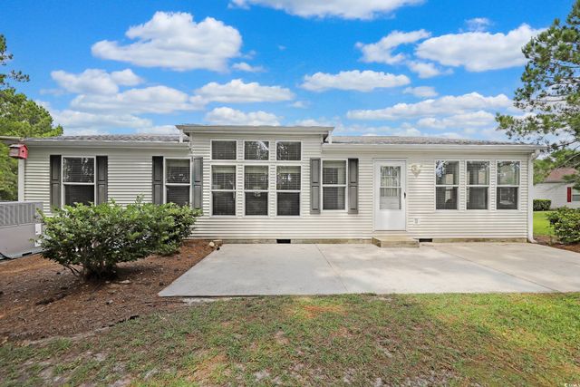 627 Woodholme Dr., Conway, SC 29526