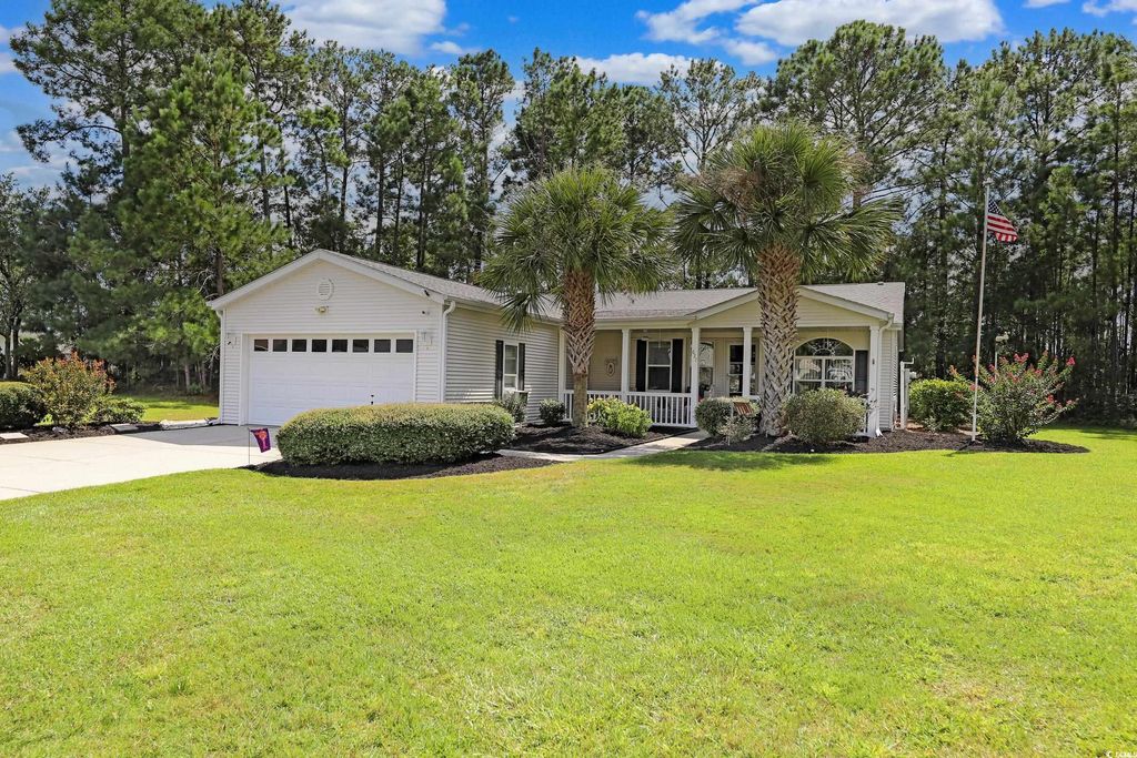 627 Woodholme Dr., Conway, SC 29526