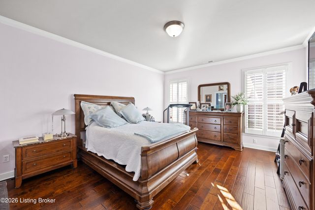 8819 Sanctuary Ln, Louisville, KY 40291