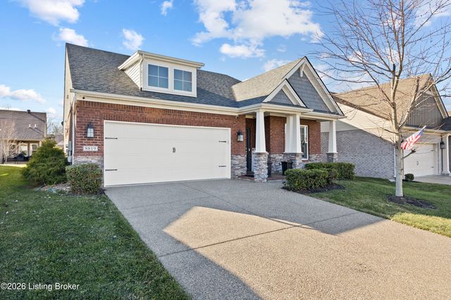 8819 Sanctuary Ln, Louisville, KY 40291