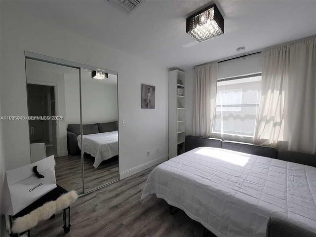 270 SE 7th St 270, Dania Beach, FL 33004