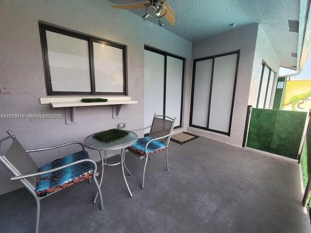 270 SE 7th St 270, Dania Beach, FL 33004