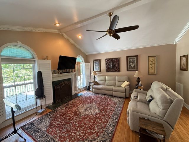 77 Settawig Trace, Brasstown, NC 28902