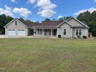 2483 Mcneill Hobbs Road, Bunnlevel, NC 28323