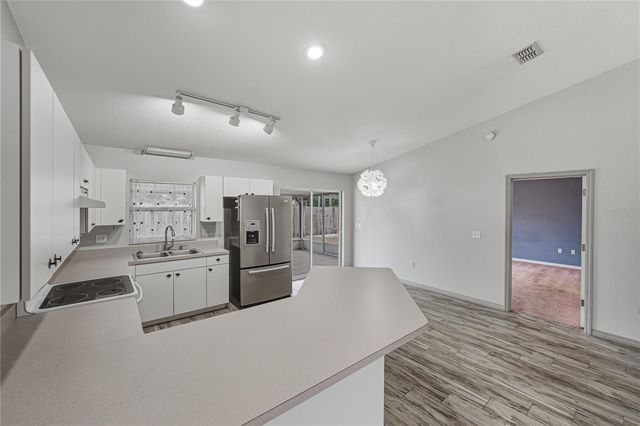 4752 TIMBER WAY, Zephyrhills, FL 33542