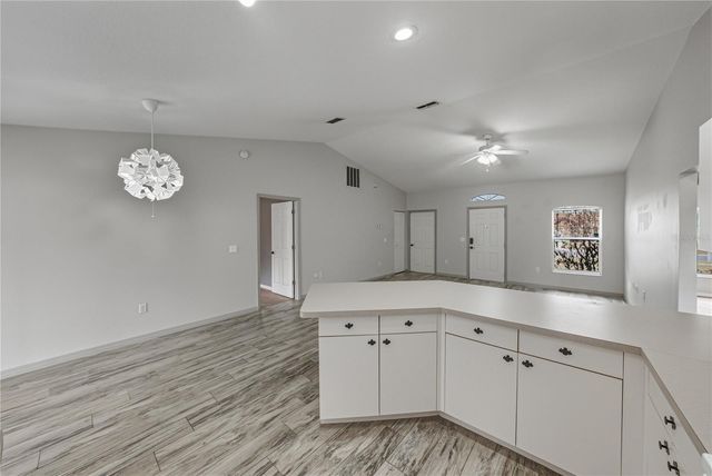 4752 TIMBER WAY, Zephyrhills, FL 33542