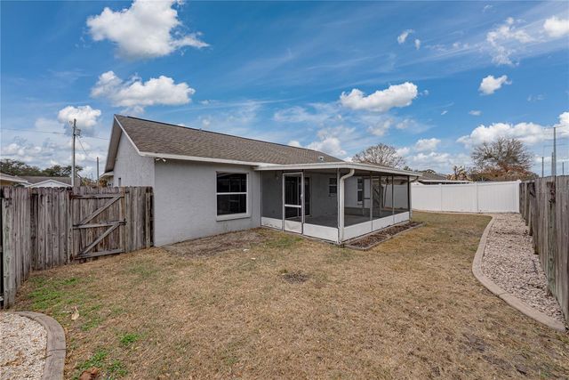 4752 TIMBER WAY, Zephyrhills, FL 33542