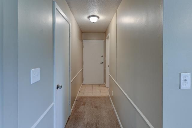 4157 Roanoke Road 12, Kansas City, MO 64111