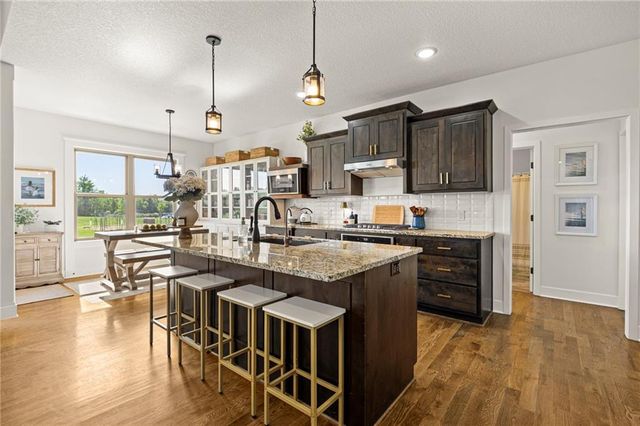 15635 Lovers Lane, Excelsior Springs, MO 64024
