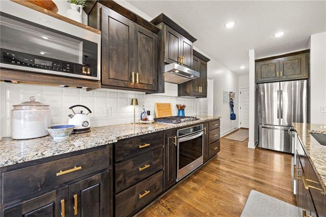 15635 Lovers Lane, Excelsior Springs, MO 64024