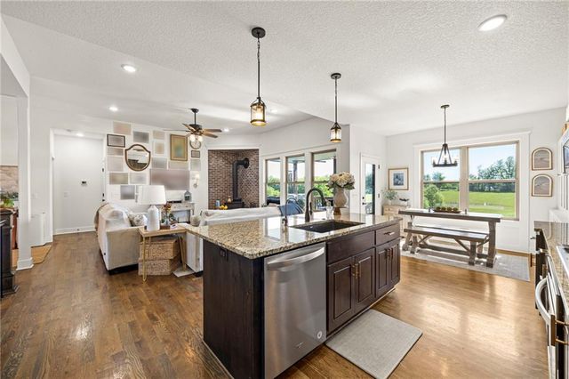 15635 Lovers Lane, Excelsior Springs, MO 64024