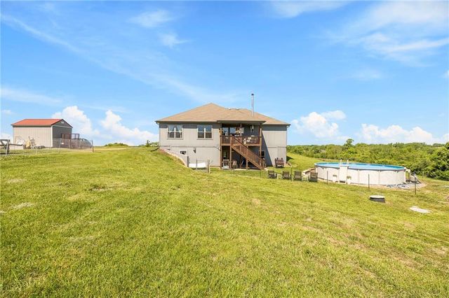 15635 Lovers Lane, Excelsior Springs, MO 64024