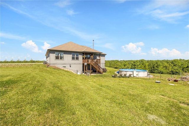 15635 Lovers Lane, Excelsior Springs, MO 64024