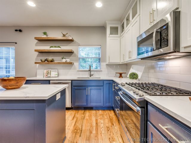 1606 S Atlanta Avenue, Tulsa, OK 74104