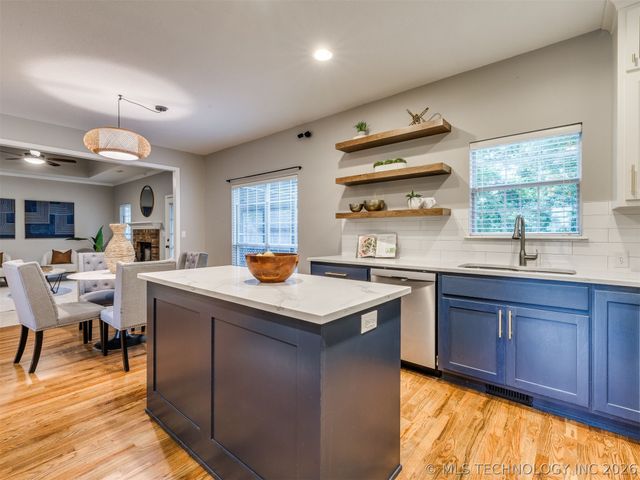1606 S Atlanta Avenue, Tulsa, OK 74104