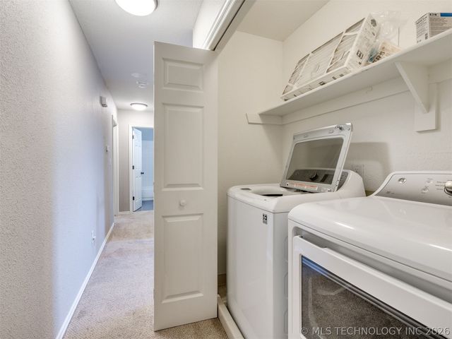 1606 S Atlanta Avenue, Tulsa, OK 74104