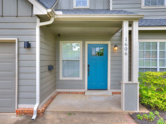 1606 S Atlanta Avenue, Tulsa, OK 74104