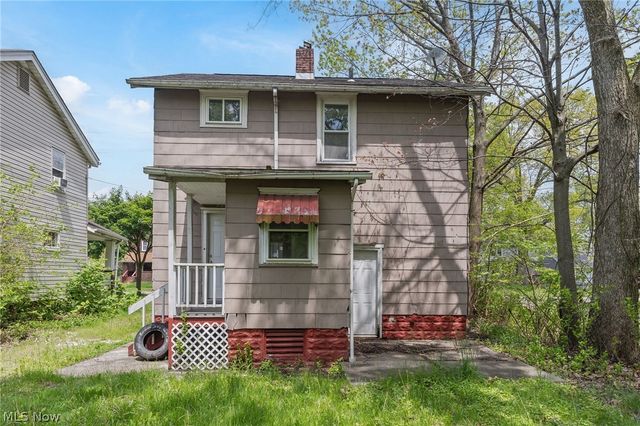 974 Lovers Lane, Akron, OH 44306
