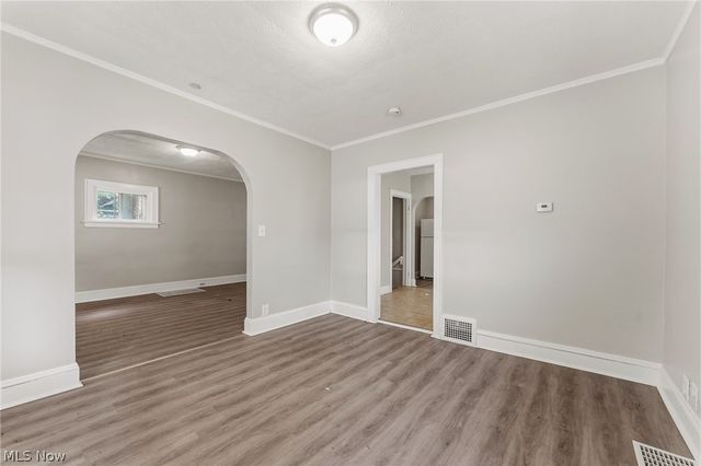 974 Lovers Lane, Akron, OH 44306