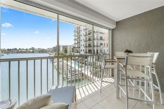 10682 Gulf Shore DR C305, Naples, FL 34108