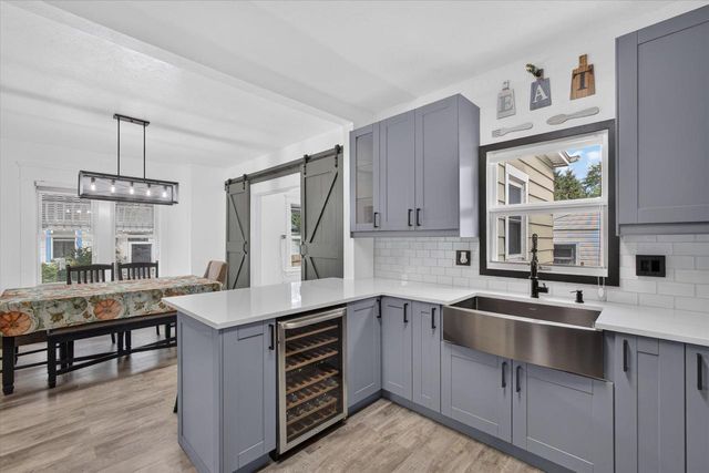 1513 MORROW STREET, Green Bay, WI 54302